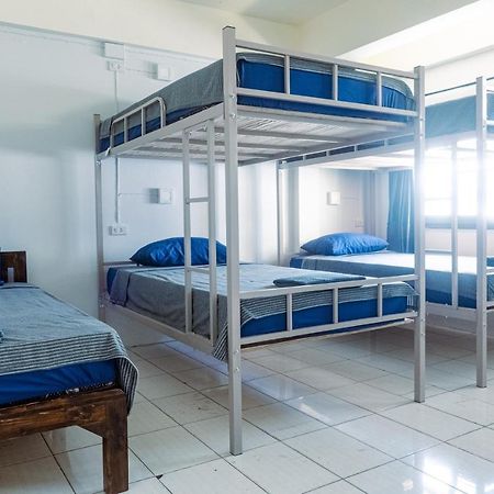 Satop Travelers Guesthouse チエンマイ エクステリア 写真