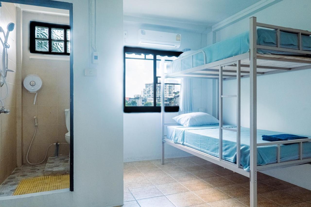 Satop Travelers Guesthouse チエンマイ エクステリア 写真
