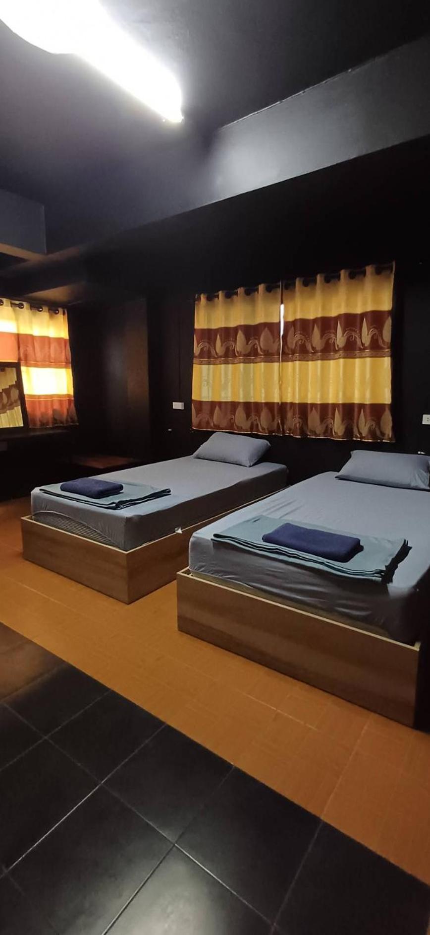 Satop Travelers Guesthouse チエンマイ エクステリア 写真
