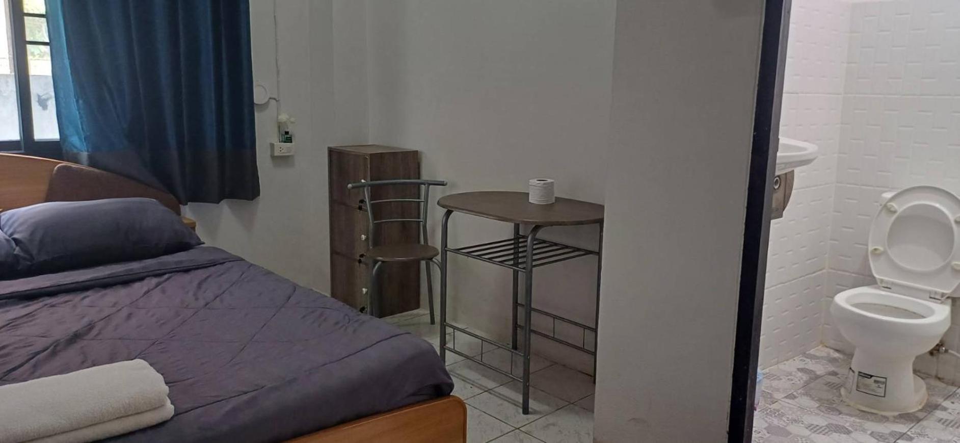 Satop Travelers Guesthouse チエンマイ エクステリア 写真