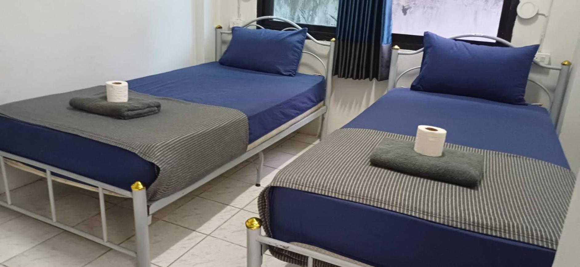 Satop Travelers Guesthouse チエンマイ エクステリア 写真