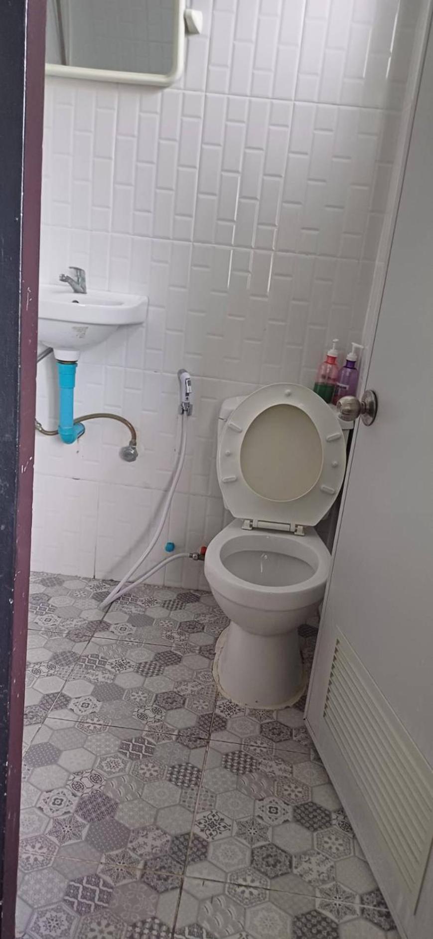 Satop Travelers Guesthouse チエンマイ エクステリア 写真